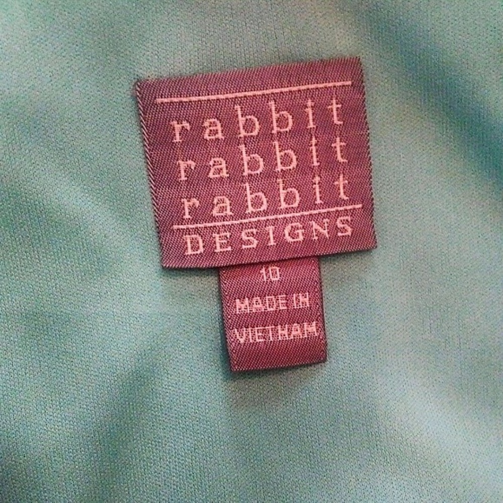 Adorable Rabbit Rabbit Design Dress Like New 10 - Picture 3 of 7